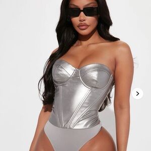 Fashion Nova Silver Strapless Metallic Bustier Bodysuit